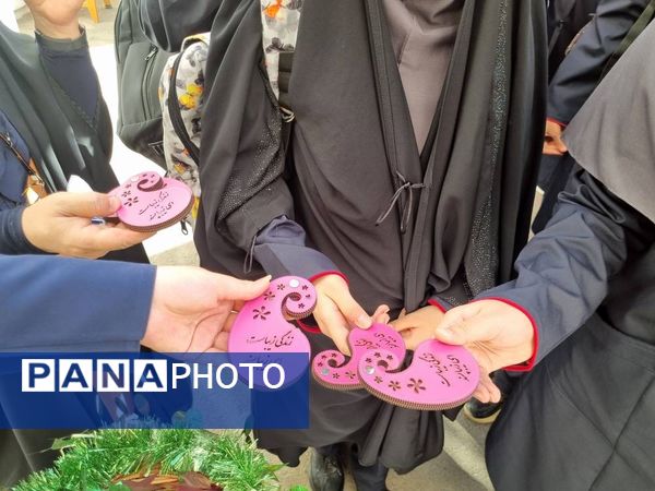 برگزاری مراسم طرح رویش در آموزش و پرورش منطقه ۱۳