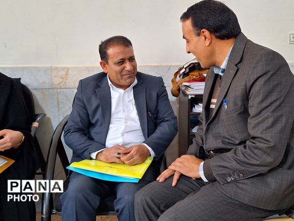 بازدید سرگروه‌ های آموزشی استان چهار محال و بختیاری از مدارس میانکوه