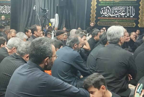 مراسم شب ششم  محرم در گلزار شهدای نیشابور