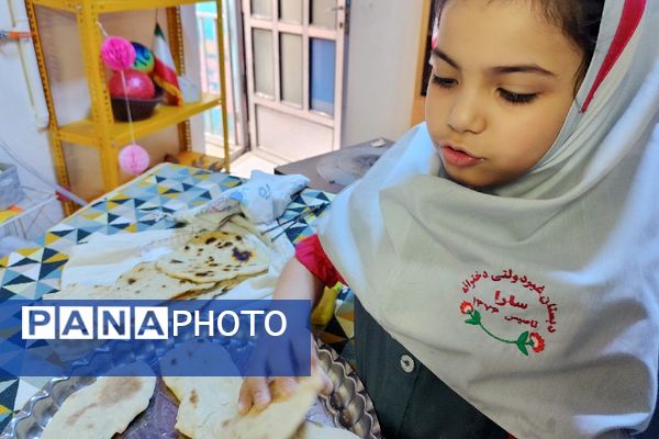 تجربه‌ای خوش‌مزه برای یادگیری الفبا در دبستان سارا شهرستان ملارد