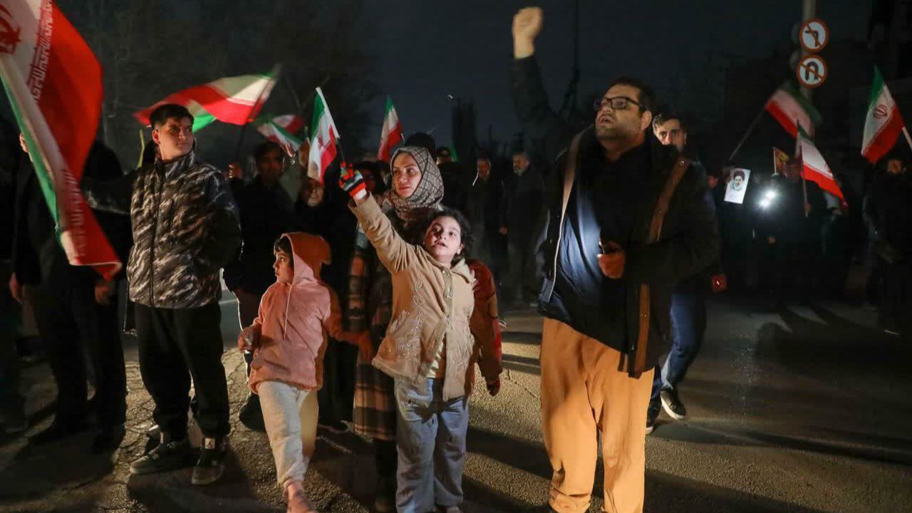 هنوز هم امیدها به بچه دبستانی‌هاست