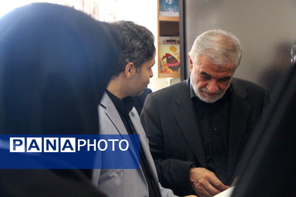 بازدید معاون حقوقی و امور مجلس وزارت آموزش و پرورش از کانون ارزیابی استخدامی آموزگاری 