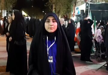 مردم گالیکش از عشق به سرود ملی می گویند