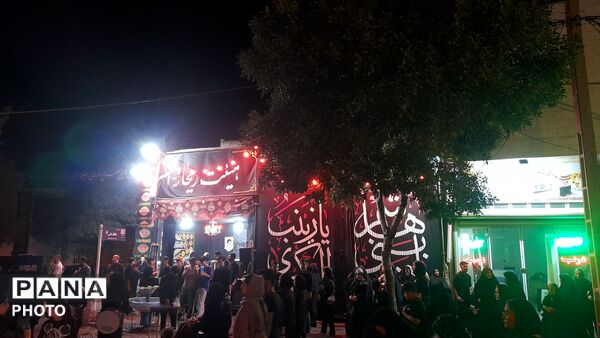 تجلی عشق حسینی و خدمت‌رسانی به مردم