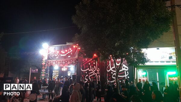 تجلی عشق حسینی و خدمت‌رسانی به مردم