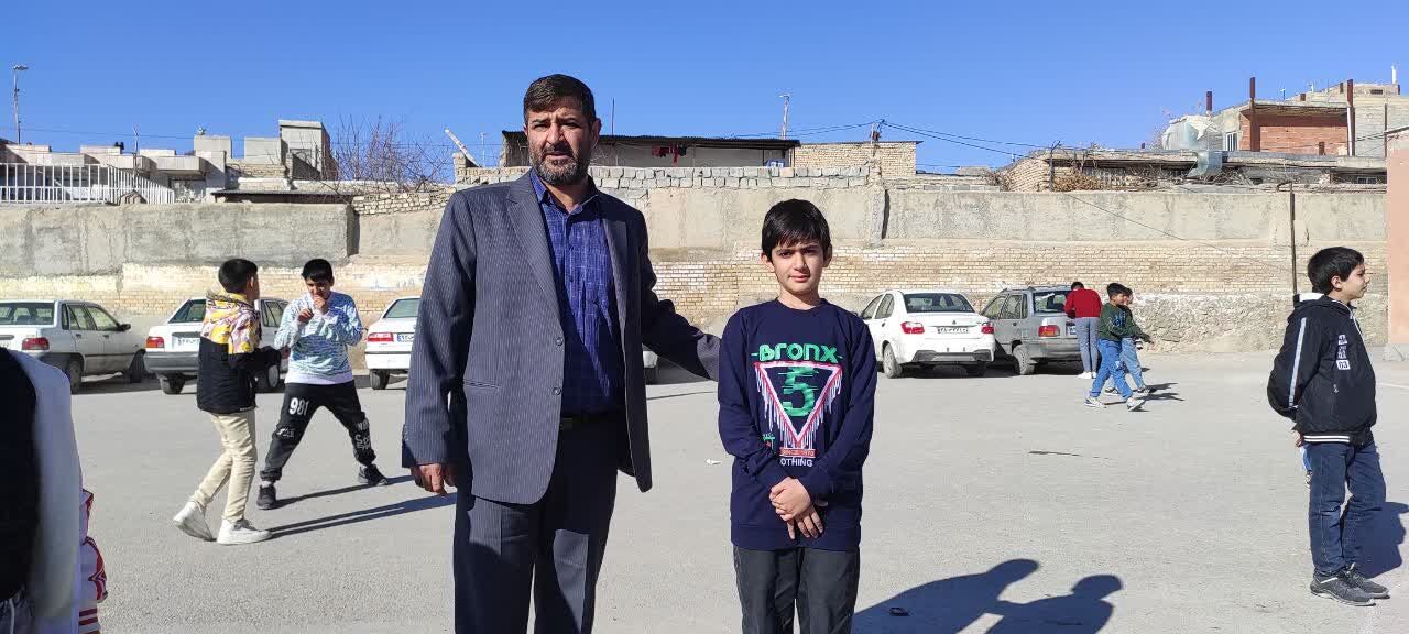 برگزاری مسابقات دارت در دبستان شهید فاتحی خانلق شهرستان شیروان