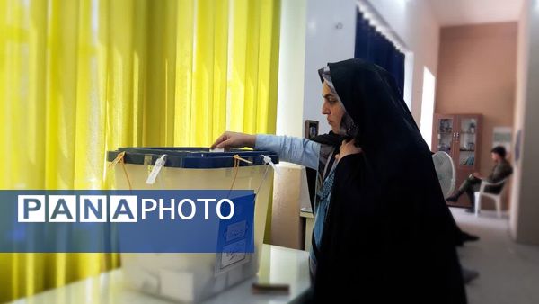 حضور با شکوه مردم اشکذر در انتخابات ریاست جمهوری