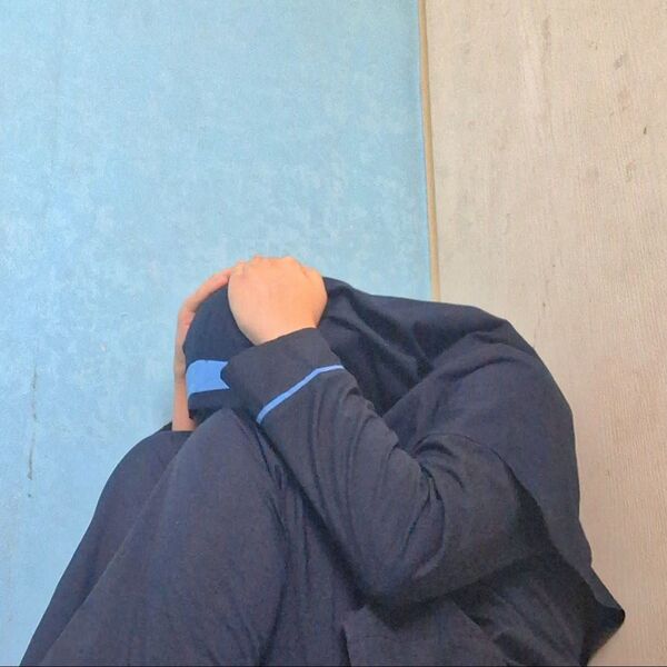 به صدا درآمدن آژیر مانور زلزله در کلاس‌های مجازی دبیرستان شهید همت