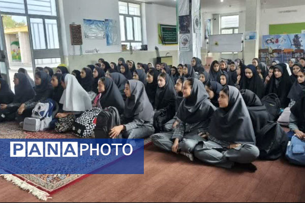 همه چیز مهیای ورود دانش آموزان در مدارس آباده