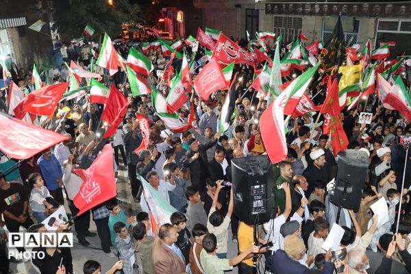 اجتماع شبانه کودکان و نوجوانان با «سلام فرمانده»
