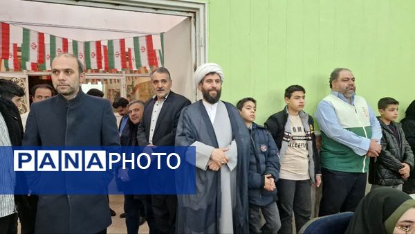  جشن شکرانه انقلاب اسلامی در اهر