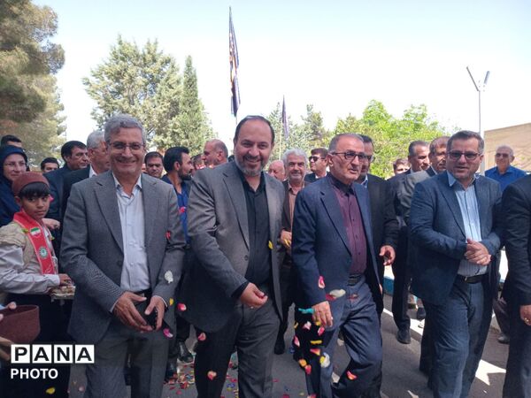جشن روز معلم با حضور معاون پرورشی و فرهنگی وزیر آموزش و پرورش در یاسوج 