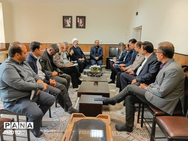 هفتمین جلسه شورای معاونین پرورشی استان البرز 