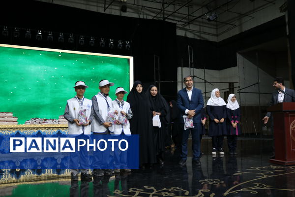 اختتامیه طرح‌های سلامت محور منطقه ۱۶