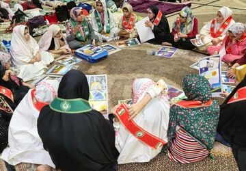 اجرای «ایرانمون» در جمع معتکفان دانش‌آموزی؛ پیوند معنویت و هویت ملی در مسجد