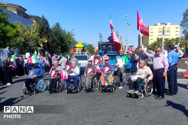 گرامیداشت جان‌فدایان ایران در شیراز