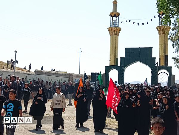 آیین عزاداری آخر ماه صفر با حضور مردم مؤمن روستای آورزمان