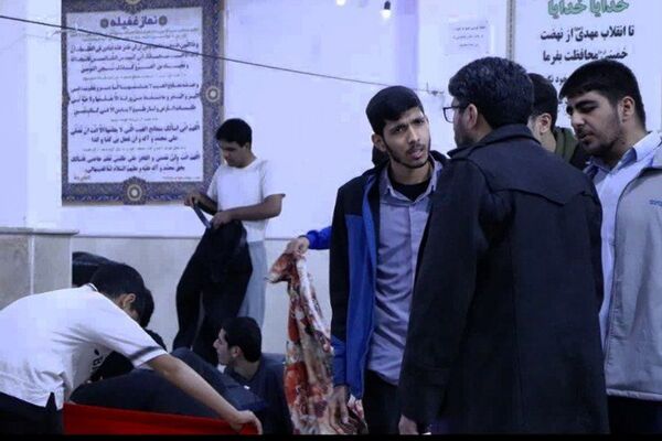 در آغوش سکوت و دعا