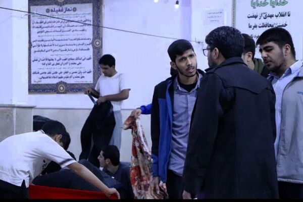 در آغوش سکوت و دعا