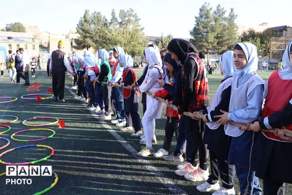 آیین افتتاح «میدان پویا» در هفته تربیت‌بدنی و ورزش در کرج