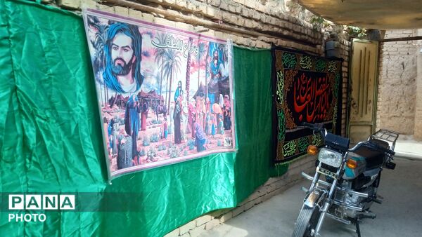 برپایی دیگ نذری حضرت زینب (س) در  روستای فدافن 