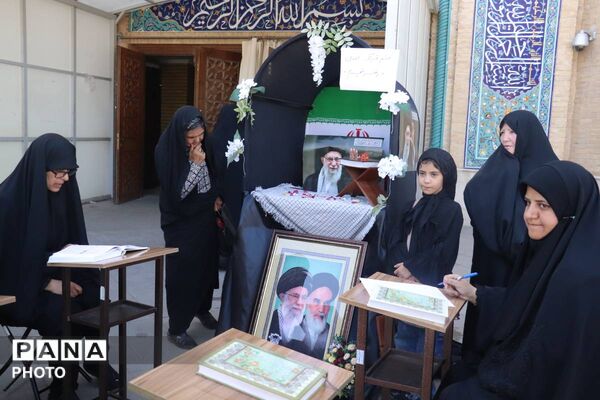 مراسم اربعین  «رهبر شهید» در مصلی امام خمینی(ره) تبریز