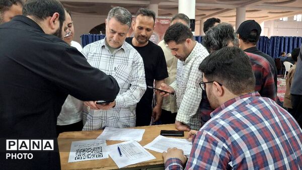  گردهمایی پرشور «جان فدا» ؛ تجدید پیمان با آرمان‌های انقلاب