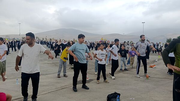 جلوه‌هایی از ورزش صبحگاهی همگانی در آشخانه 