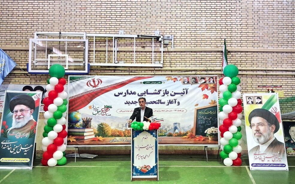آئین بازگشایی مدارس در ورزقان 
