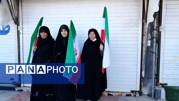 حضور پرشور مردم یاسوج در راهپیمایی ۲۲ بهمن