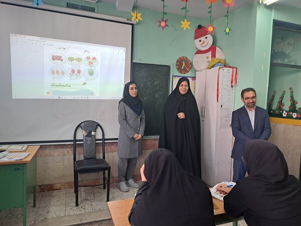 توانمندسازی نومعلمان ملارد در راستای طرح شهید همت در دبستان حضرت صدیقه(س)