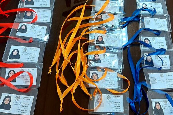 برگزاری جلسه همیاران مشاور در دبیرستان بعثت ناحیه یک شهرری
