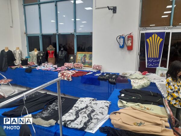 رونق تولید در فرهنگسرای سیمرغ با برپایی بازارچه صنایع دستی