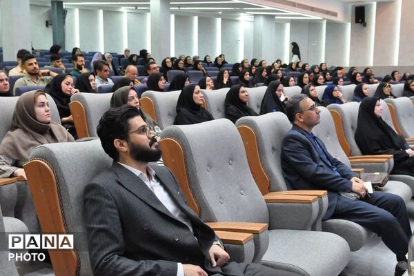 گامی برای ارتقای تخصصی دبیران ریاضی ورامین