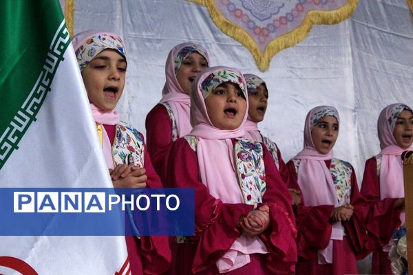 برگزاری مراسم ولادت حضرت فاطمه زهرا (س) در بهارستان‌دو با حضور پرشور خانواده ها