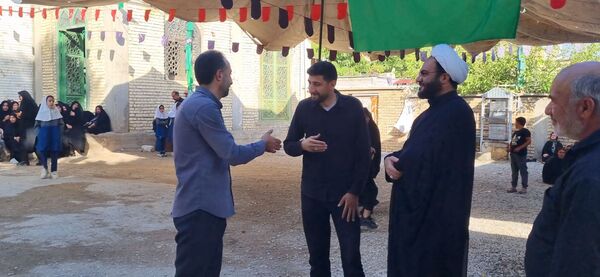 پیاده‌روی جاماندگان اربعین، نمادی از عشق به امام حسین(ع) است