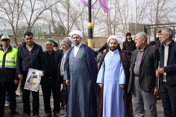 خیابان‌های شهر قاضی میزبان جشن ملی ۲۲ بهمن