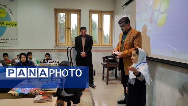 برگزاری کلاس شاهنامه خوانی در دانشگاه پیام نور شهرستان شیروان