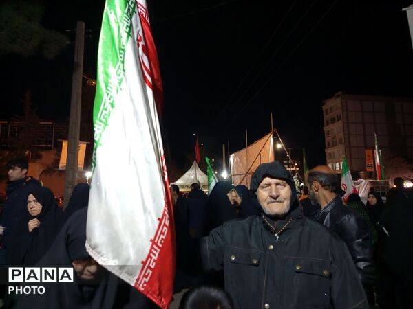 چهارشنبه سوری متفاوت در بلوار فضل نیشابور 