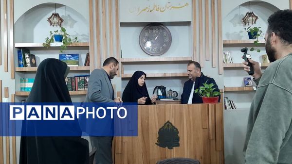 بازدید مدیرکل آموزش و پرورش استان از هنرستان فاطمه‌الزهرا(س) هادی‌شهر