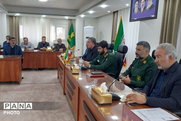 جلسه هم اندیشی با مدیران مدارس چهاردانگه