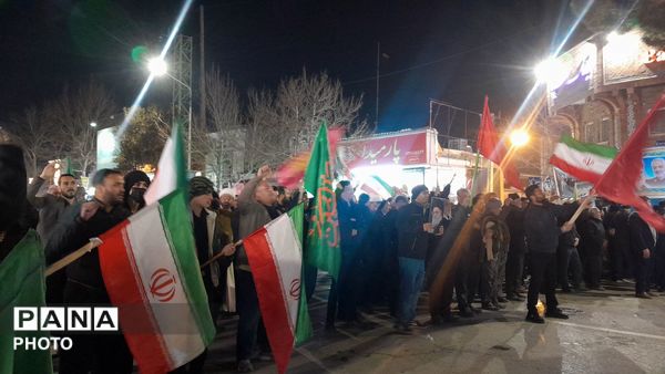 دسته های عزاداری شبانه در تجمع شهرستان نیشابور 