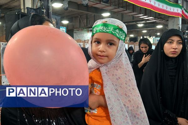 همایش شیرخواران حسینی در مصلی بزرگ امام خمینی(ره) نسیم شهر