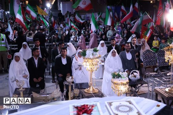 جشن ازدواج ۱۴ زوج جوان در میدان معلم شیراز - 2