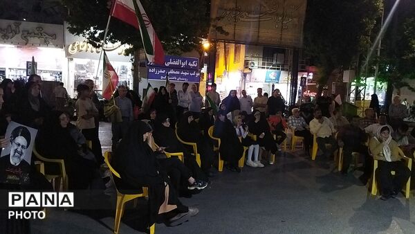 کافه گفتگو در نود و دومین  شب از اجتماعات مردمی 