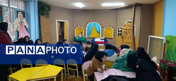 برگزاری سومین روز از مرحله چهارم اردوی «تمشک» در کانون فاطمه الزهرا ناحیه ۳کرج