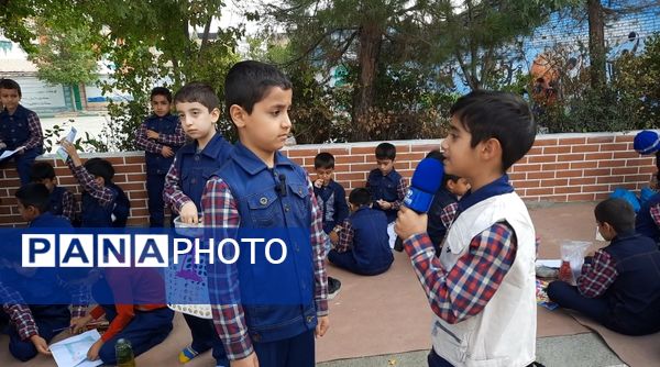 بمناسبت روز جهانی کودک برپایی جشنواره صبحانه سالم در دبستان پسرانه سرافراز ناحیه۷ مشهد