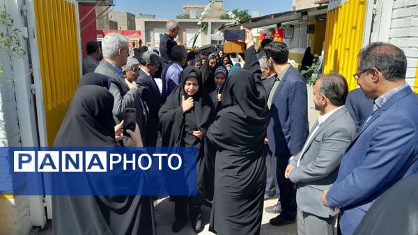 آیین نواختن " زنگ سپاس معلم "  در تربت حیدریه