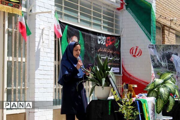 کاشت نهال همزمان با چهلمین روز شهادت فرشتگان میناب 