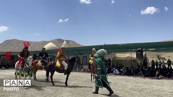 مراسم نمادین تعزیه خوانی اباعبدالله الحسین در شهر بار